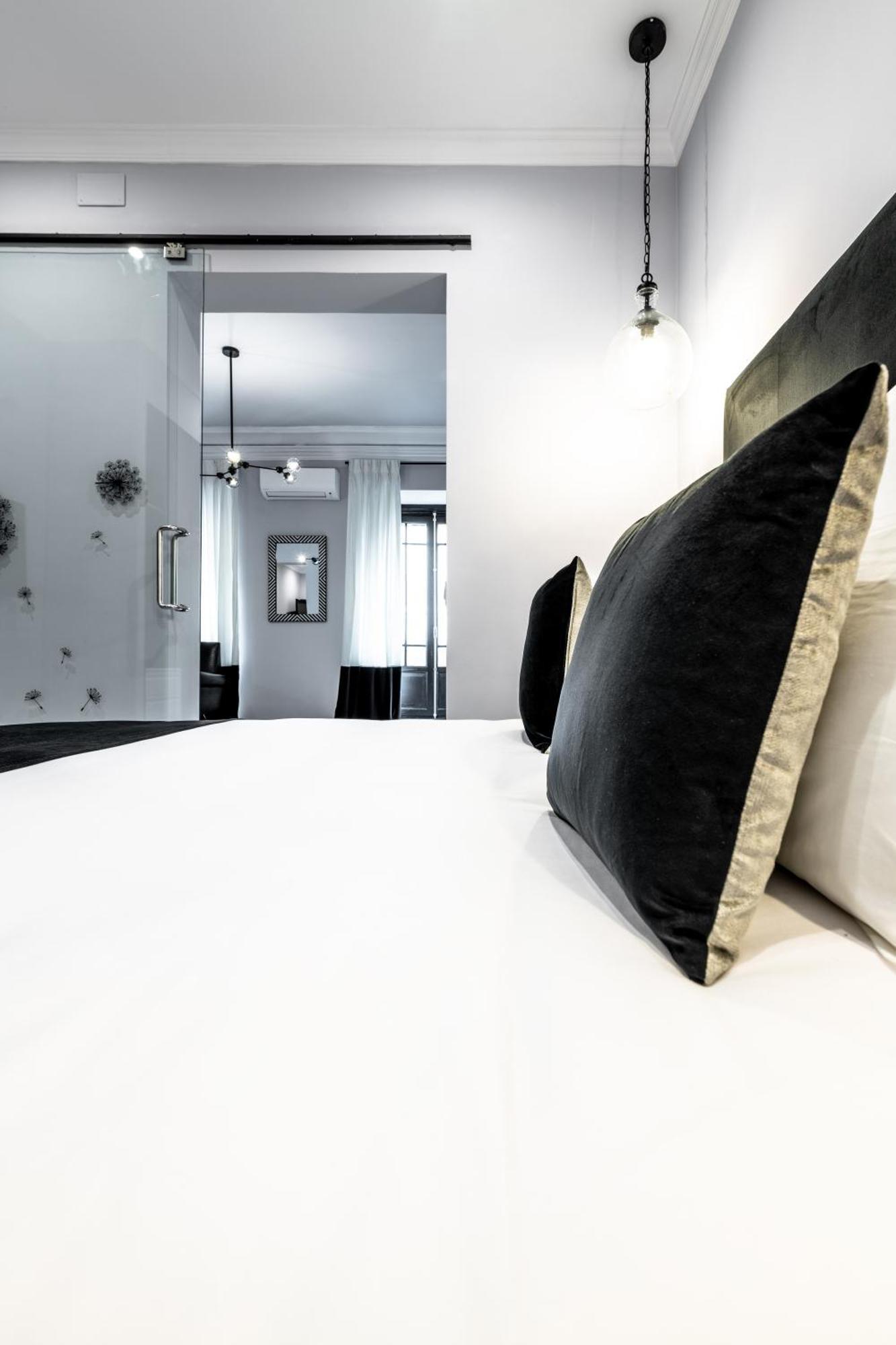 Gran Via Suite, By Presidence Rentals Madrid Extérieur photo